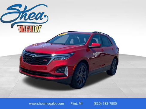 Used 2024 Chevrolet Equinox RS w/ LPO, Floor Liner Package FWD image 1