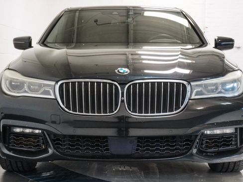 Used 2016 BMW 750i xDrive image 44