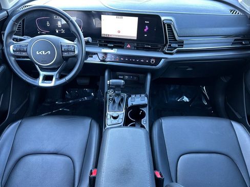 Used 2023 Kia Sportage EX image 10