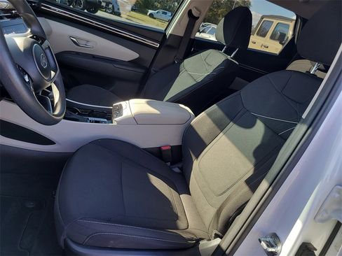 Used 2022 Hyundai Tucson SEL w/ Cargo Package image 16