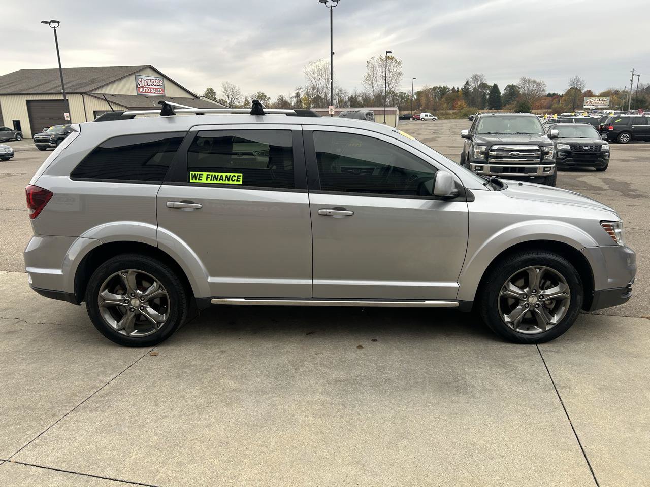 Used 2015 Dodge Journey Crossroad w/ Flexible Seating Group FWD image 4