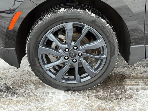 Used 2022 Chevrolet Equinox RS w/ RS Leather Package image 2