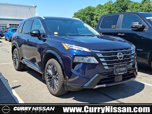 Used 2024 Nissan Rogue Platinum AWD/4WD image 1