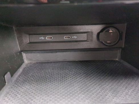 Used 2024 Volkswagen Taos S AWD/4WD image 27
