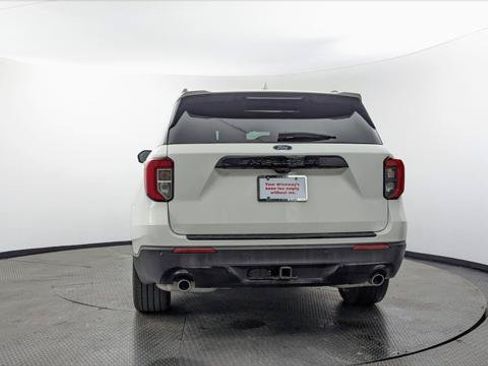 Used 2023 Ford Explorer ST-Line w/ Class IV Trailer Tow Package RWD image 7