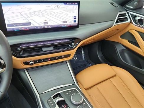Used 2025 BMW i4 eDrive40 image 44