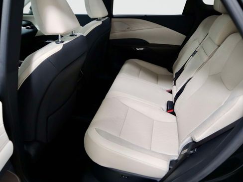 Used 2025 Lexus RX 450h AWD w/ Convenience Package image 18