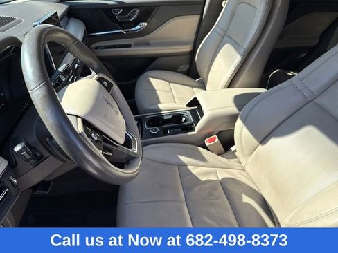 Used 2022 Lincoln Corsair AWD w/ Premium Package image 20