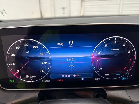 Used 2026 Mercedes-Benz GLC 300 4MATIC image 16