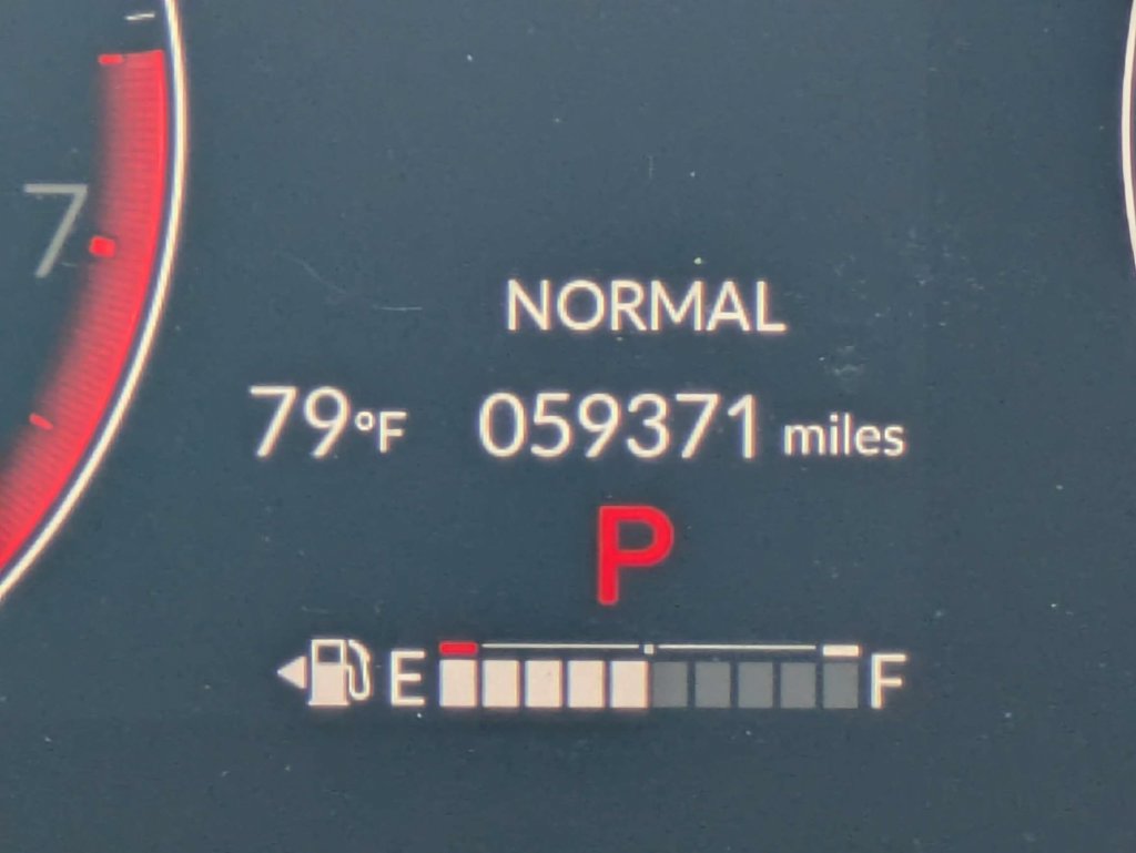 Used 2023 Honda CR-V EX-L image 32