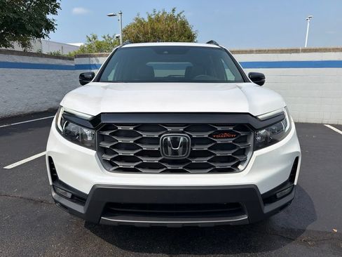 Used 2024 Honda Passport TrailSport image 8