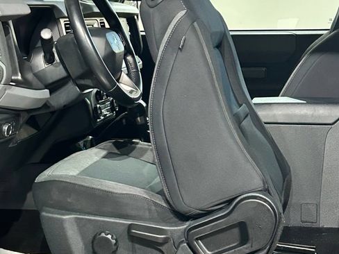 Used 2021 Ford Bronco Big Bend w/ Sasquatch Package AWD/4WD image 40