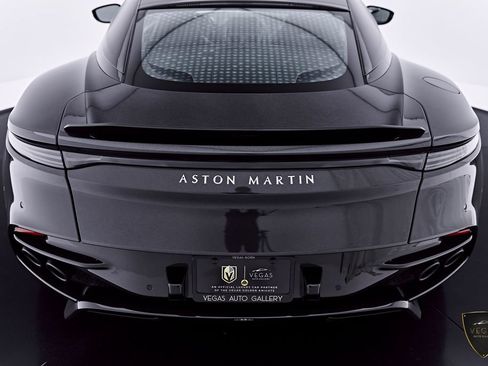 Used 2021 Aston Martin DBS Superleggera RWD image 29