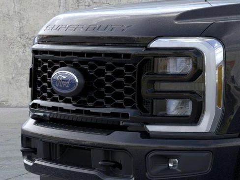 New 2026 Ford F350 4x4 Regular Cab Super Duty image 17