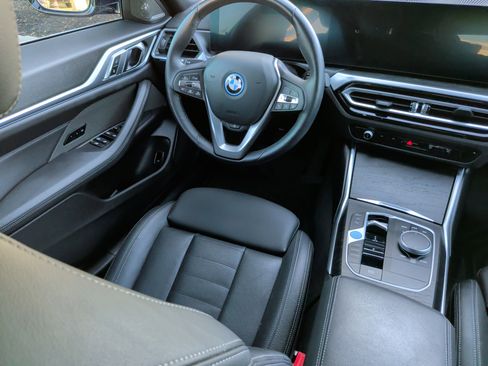 Certified 2023 BMW i4 eDrive40 image 30