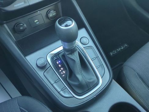 Used 2023 Hyundai Kona SEL image 27