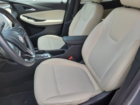 Used 2023 Buick Encore GX Preferred w/ Cold Weather Comfort Package FWD image 13