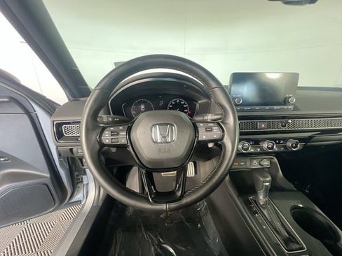 Used 2022 Honda Civic Sport image 14