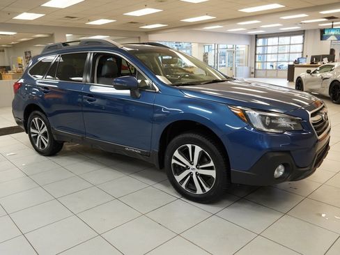 Used 2019 Subaru Outback 2.5i Limited w/ Popular Package #2 image 15