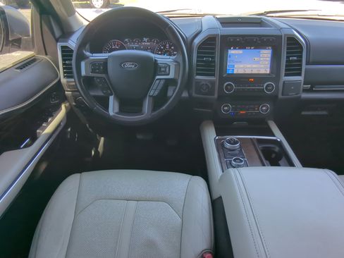 Certified 2018 Ford Expedition Max Platinum AWD/4WD image 14