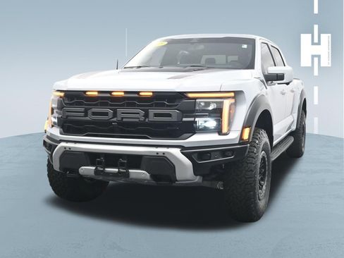 Used 2025 Ford F150 Raptor AWD/4WD image 2