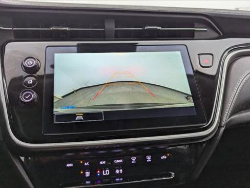 Used 2023 Chevrolet Bolt EUV LT FWD image 30