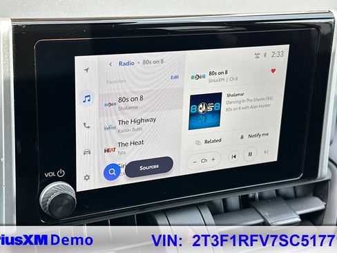 Used 2025 Toyota RAV4 LE image 34