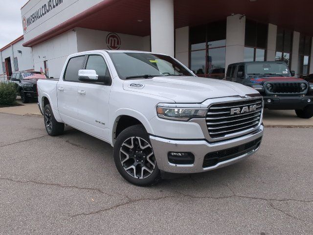 Used 2026 RAM 1500 Laramie AWD/4WD image 3