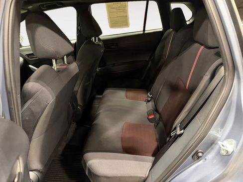 Used 2024 Toyota Corolla Cross AWD Hybrid w/ Moonroof Package image 14