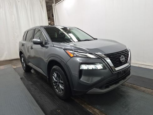 Used 2023 Nissan Rogue S AWD/4WD image 5