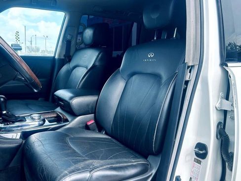 Used 2012 INFINITI QX56 4WD w/ Deluxe Touring Pkg image 10