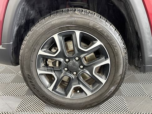 Used 2021 Jeep Compass Trailhawk image 37