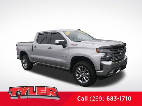Used 2019 Chevrolet Silverado 1500 LT w/ Texas Edition AWD/4WD image 1
