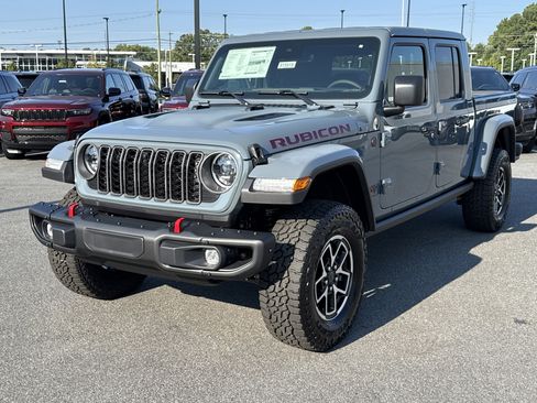 New 2025 Jeep Gladiator Rubicon image 3