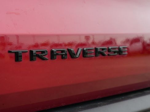 Used 2025 Chevrolet Traverse LT w/ Midnight/Sport Edition FWD image 20