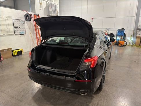 Used 2023 Honda Civic Sport image 13