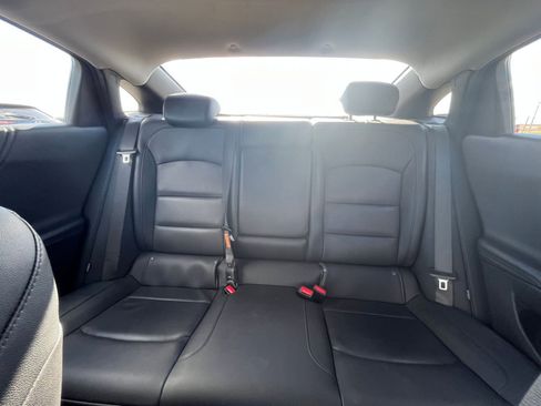 Used 2024 Chevrolet Malibu LT image 39