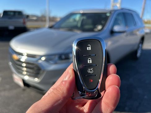 Used 2020 Chevrolet Traverse LT image 52