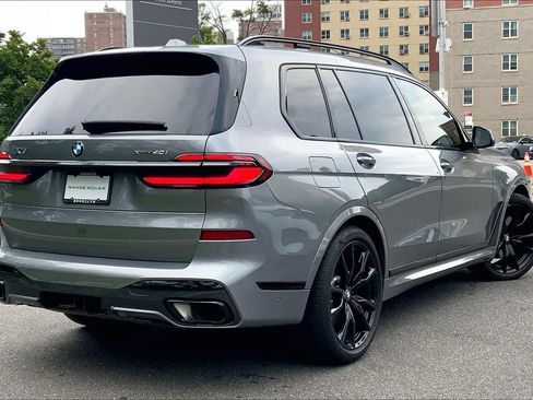 Used 2024 BMW X7 xDrive40i w/ Executive Package AWD/4WD image 12