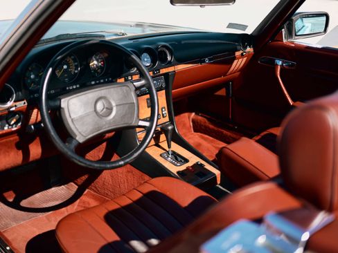 Used 1988 Mercedes-Benz 560 SL image 23