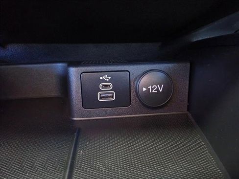 Used 2025 Ford Escape PHEV image 19