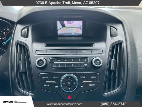 Used 2016 Ford Focus SE image 25