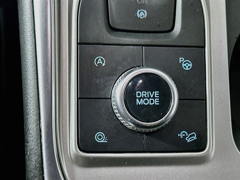 Used 2020 Ford Explorer Platinum AWD/4WD image 26