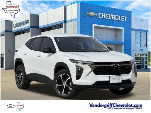 New 2026 Chevrolet Trax RS w/ Driver Confidence Package image 1