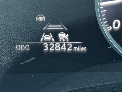 Used 2024 Lexus NX 250 FWD image 31