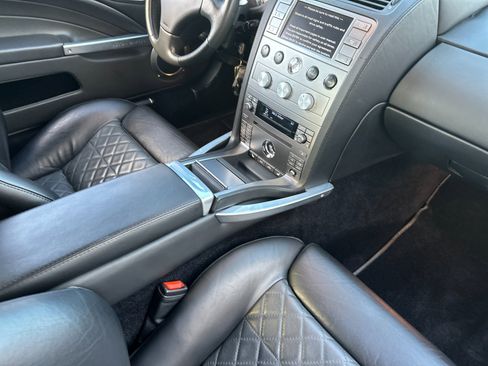 Used 2006 Aston Martin Vanquish S image 18