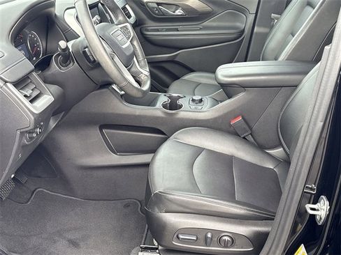 Certified 2024 GMC Terrain SLT w/ Elevation Edition image 18