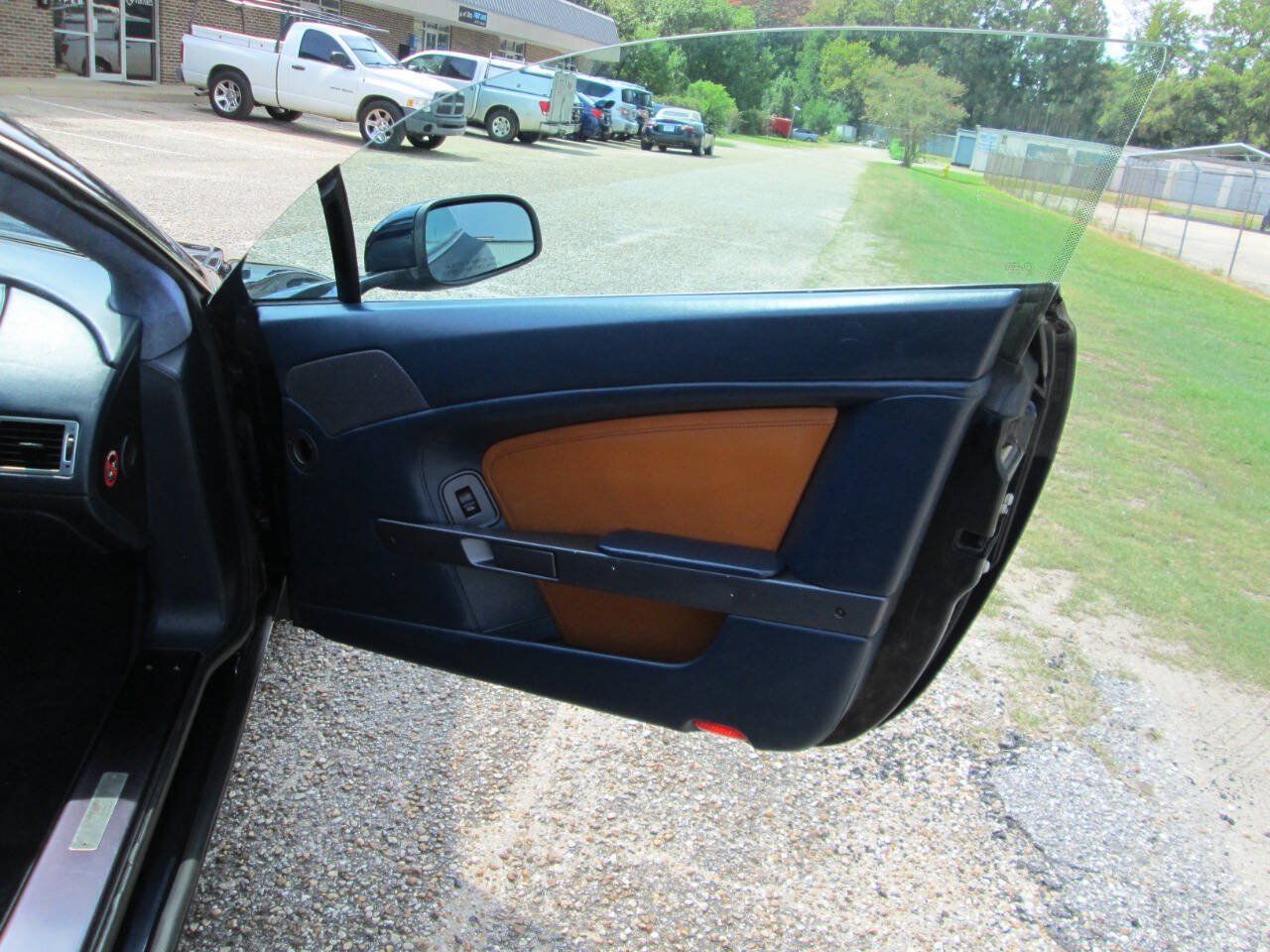 Used 2007 Aston Martin V8 Vantage Coupe RWD image 58