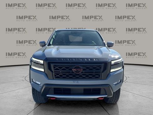 Used 2024 Nissan Frontier PRO-4X w/ Pro Convenience Package image 8