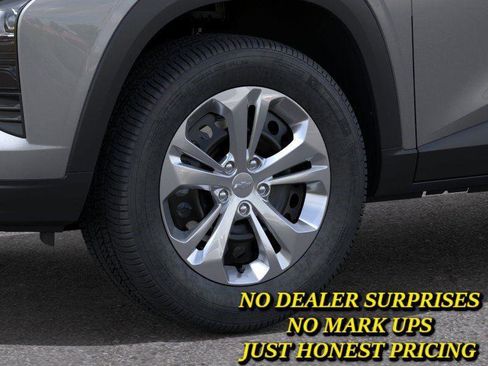 New 2026 Chevrolet Trax LS FWD image 9